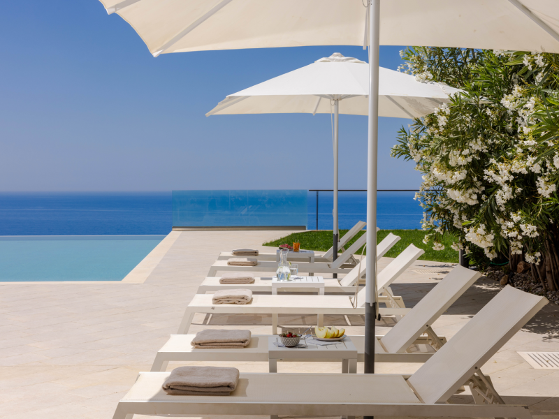 Villa Symphonia , Corfu 