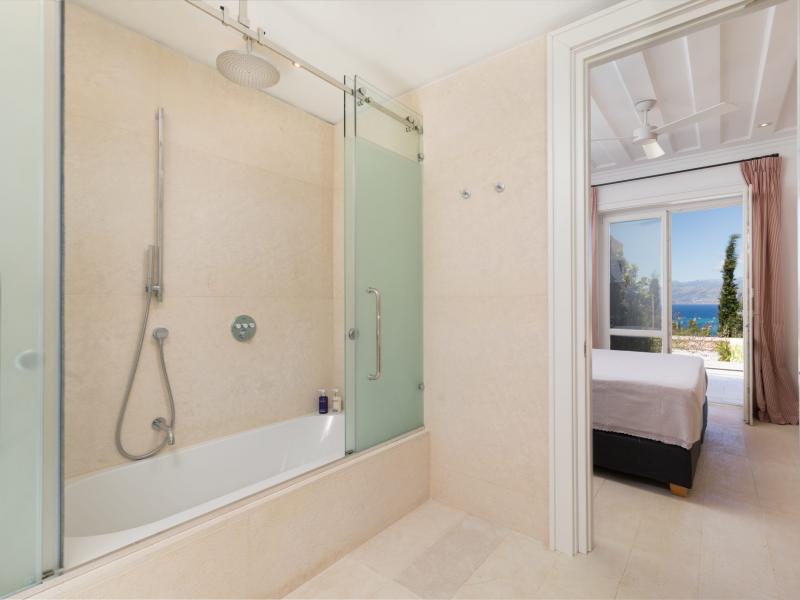 Kingfisher Point Estate , Corfu 