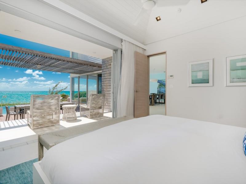 Villa Helios , Long Bay 