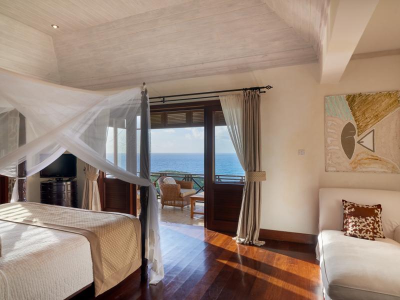 Silver Turtle Villa , Canouan Island, St. Vincent and the Grenadines 