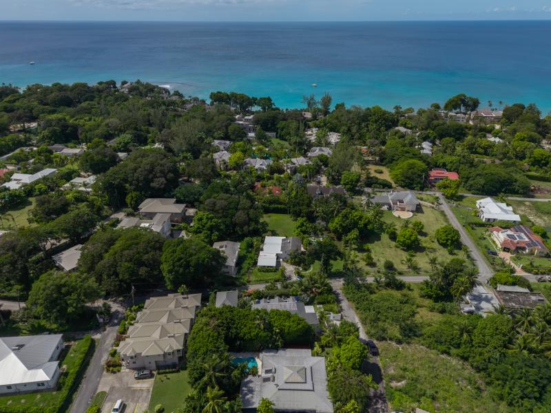 Seastar House and Cottage , 