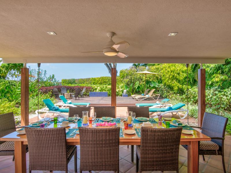 Thespina - Beachfront , St James 