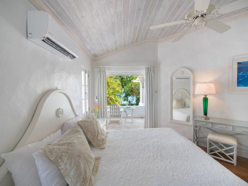 Waverly House - Beachfront , Beachfront villas Barbados , Gibbes , St Peter , West Coast Barbados 