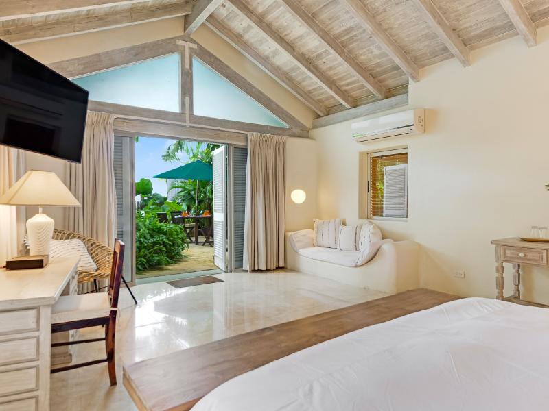 Sandy Lane Beach - Landmark House , Beachfront villas Barbados , Sandy Lane Beach , St James , West Coast Barbados 