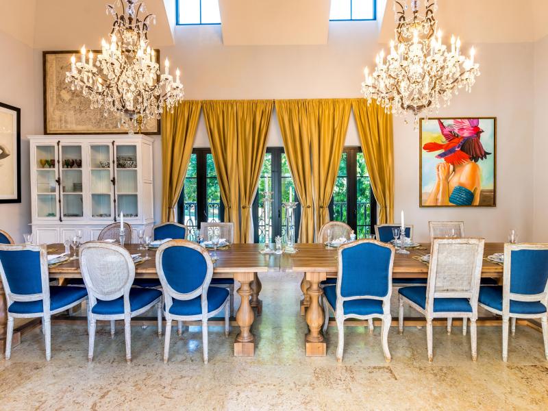 Villa Du Cacique , Casa de Campo 