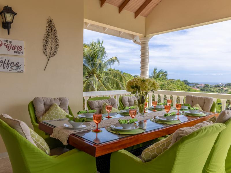 Villa Decaj , Cap Estate 