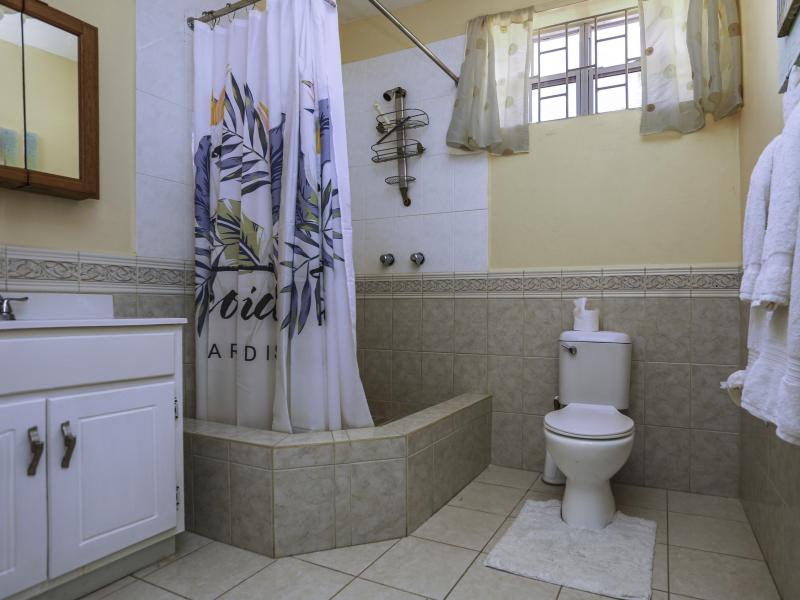 Villa Decaj , Cap Estate 