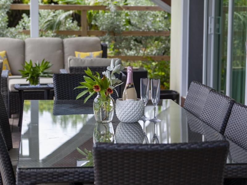 Eleuthera 4 , Eleuthera 