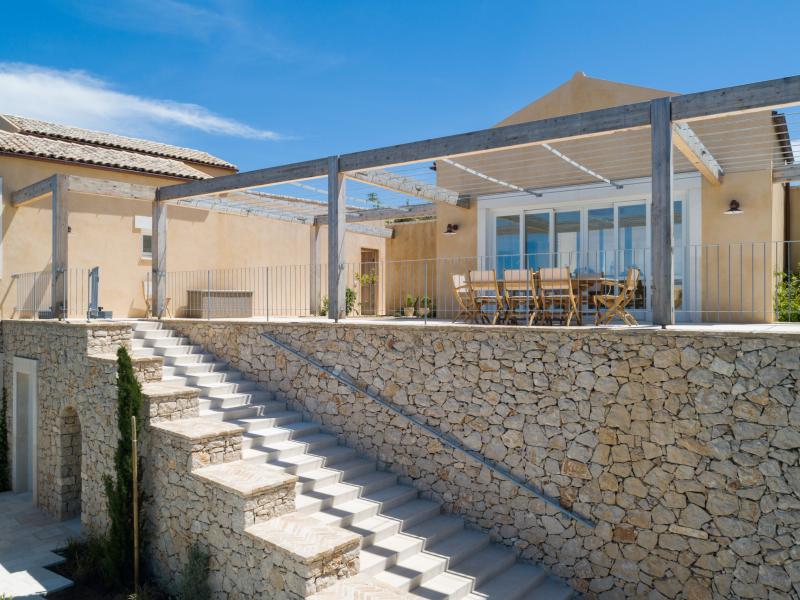 Kingfisher Point Estate , Corfu 