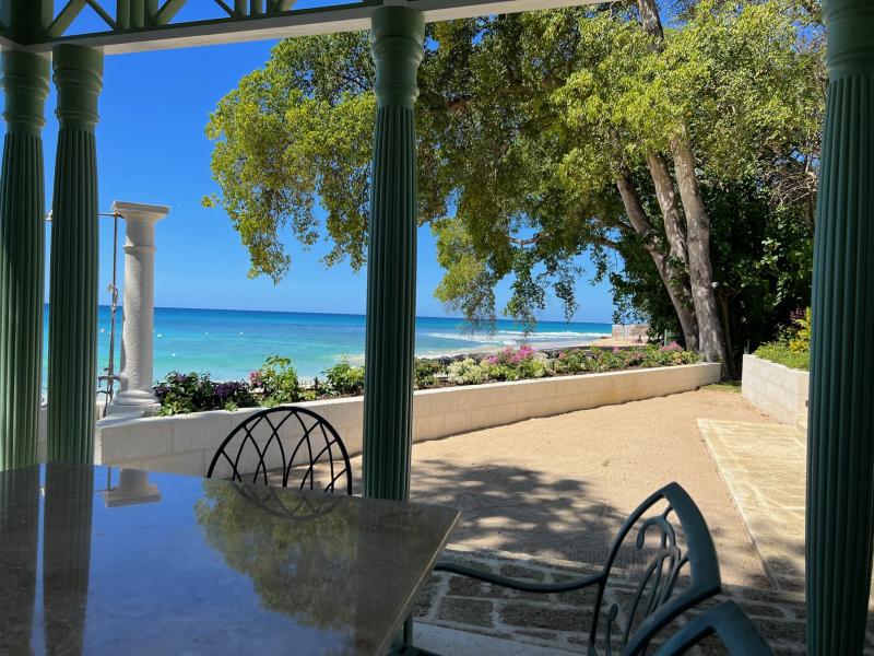 St Helena - Beachfront , Beachfront villas Barbados , Holetown , Porters , Queens Fort , St James , Waterfront villas Barbados , West Coast Barbados 