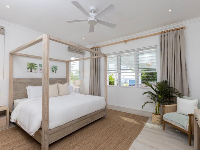 Kaiso - Beachfront , 