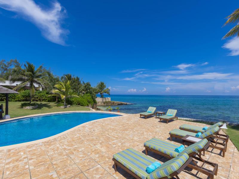 Karma Bay , Montego Bay 