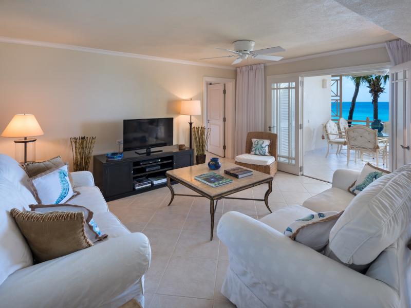 Reeds House 14 - Beachfront Penthouse , Beachfront villas Barbados , Lower Carlton , Reeds Bay , Reeds House , West Coast Barbados 