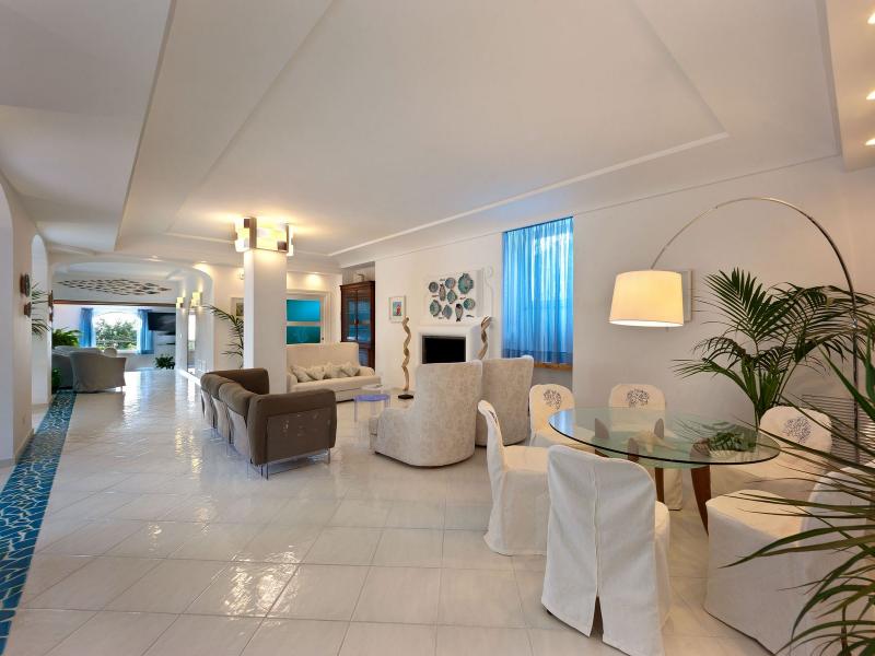 Villa Cantone , Amalfi Coast , Sorrento 