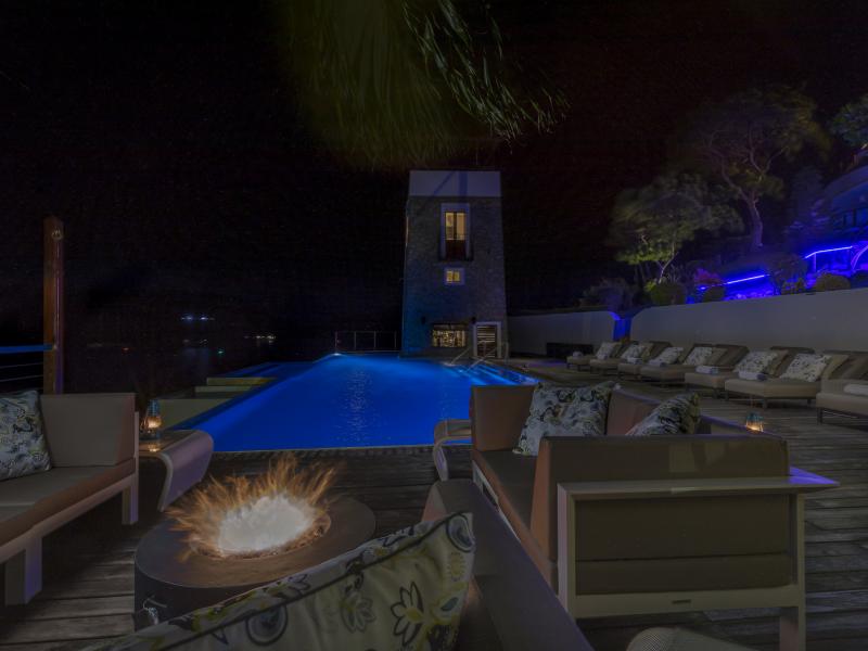 Mount Hartman Estate , L'Ance Aux Epines , Mount Hartman Bay 