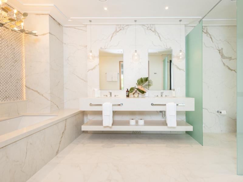 One Beachlands - Beachfront , 