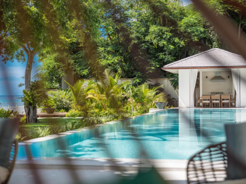 One Beachlands - Beachfront , 