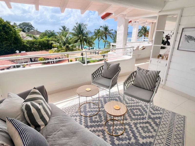 Glitter Bay 302 - Bikini Top , Beachfront villas Barbados , Glitter Bay , Porters , St James , West Coast Barbados 