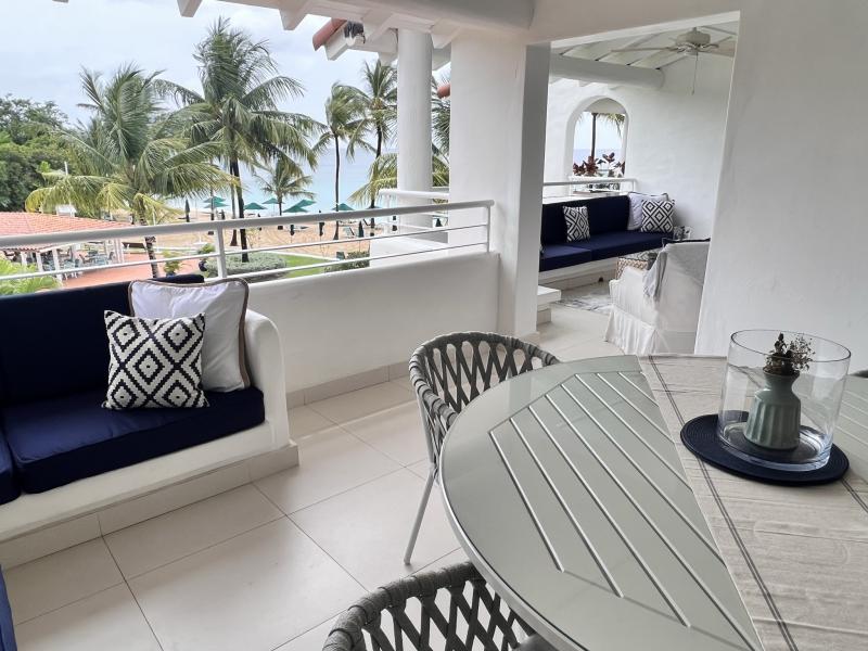 Glitter Bay 302 - Bikini Bottom , Beachfront villas Barbados , Glitter Bay , Porters , St James , West Coast Barbados 