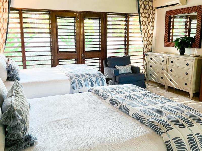 Hyde Park , Montego Bay 