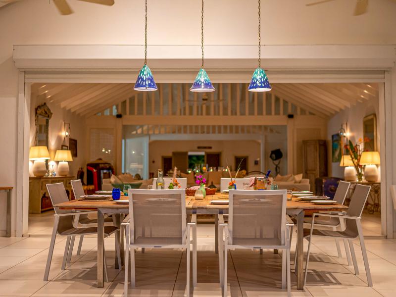 Palm One , Jolly Harbour 