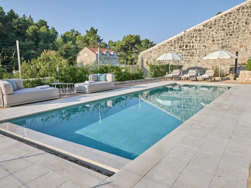 Villa Ghetaldi 1516 , Dubrovnik region , Islands , Sipan Island 