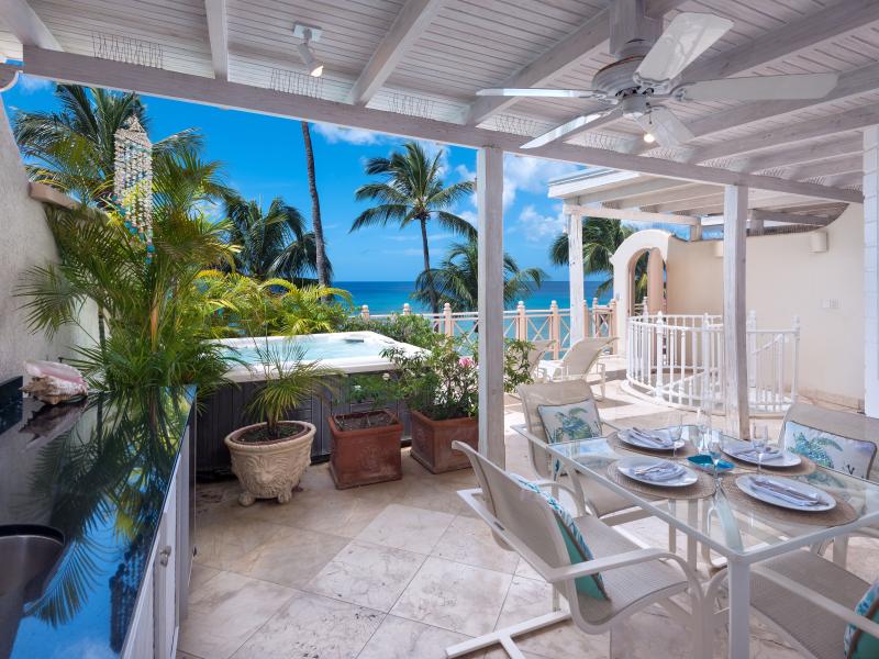 Reeds House 13 - Beachfront Penthouse , Beachfront villas Barbados , Lower Carlton , Reeds Bay , Reeds House , St James , West Coast Barbados 
