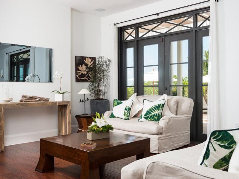 Saving Grace , Grace Bay 