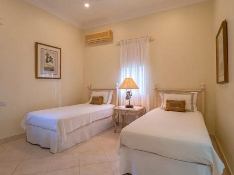 Sugar Hill - Sugar Lump Cottage , St James , Sugar Hill , West Coast Barbados 