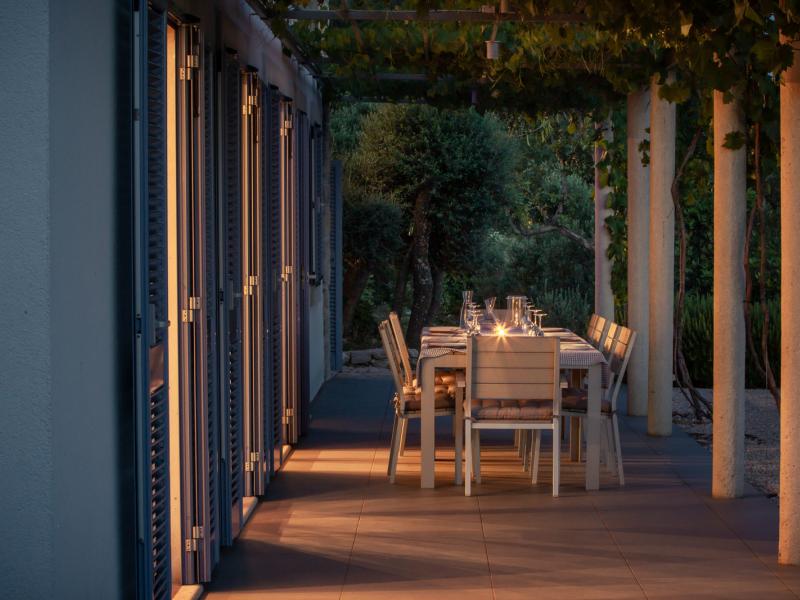 Villa Ella , Islands , Sipan Island 