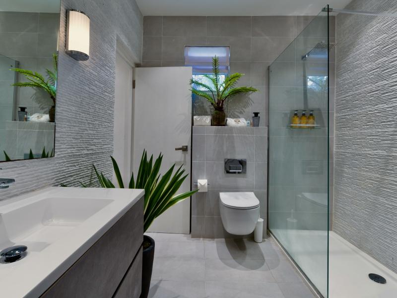 Solaris Beach House - Beachfront , Reeds Bay , West Coast Barbados 