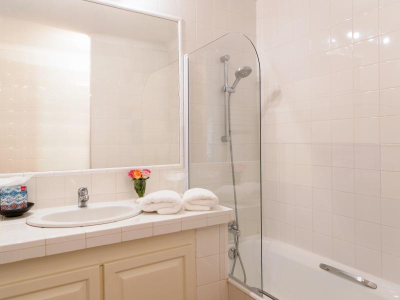 Provence by the Sea , Cote D'Azur , St Tropez 