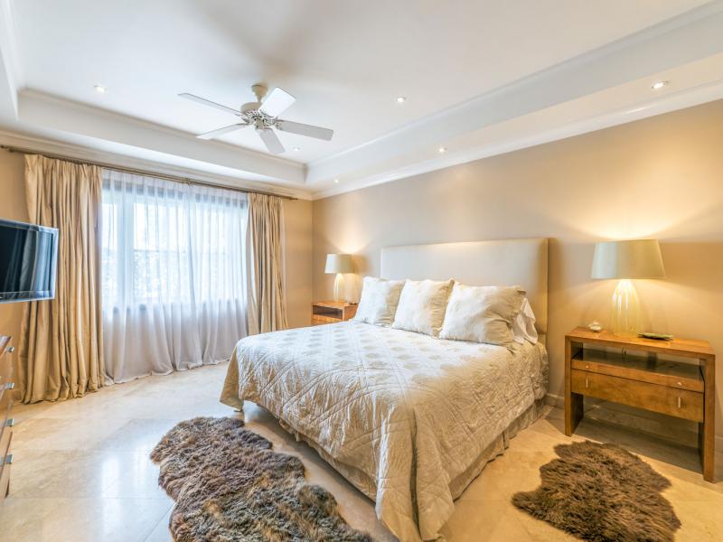 Sandy Cove 302 - The Pearl Beachfront , Beachfront villas Barbados , Prospect , Sandy Cove , St James , West Coast Barbados 