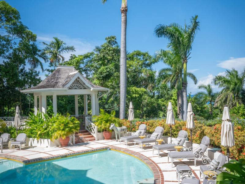 Pineapple House , Montego Bay , Tryall 