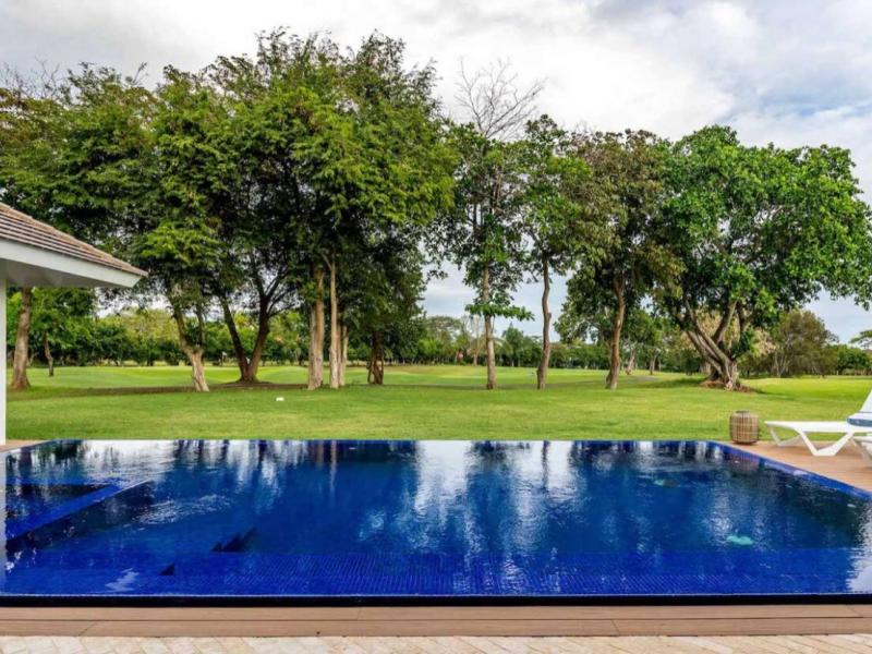 Villa Condessa , Casa de Campo 