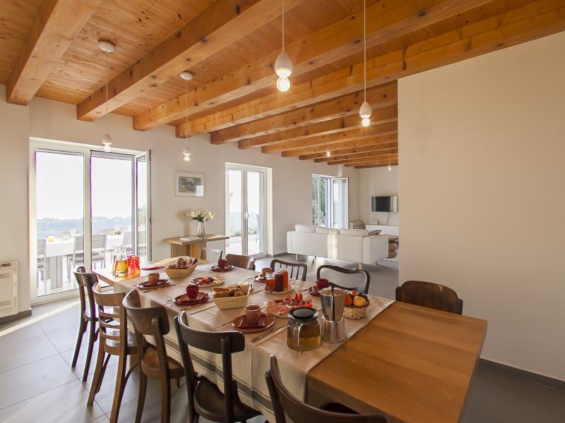 Villa Ella , Islands , Sipan Island 