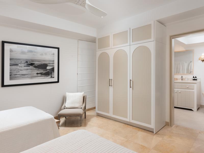 Coral Cove 7 - Sunset , Beachfront villas Barbados , Coral Cove , Paynes Bay , St James , West Coast Barbados 