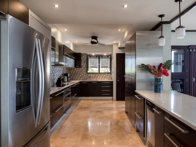 Coral Cove 14 - Crows Nest beachfront , Beachfront villas Barbados , Coral Cove , Paynes Bay , St James , West Coast Barbados 