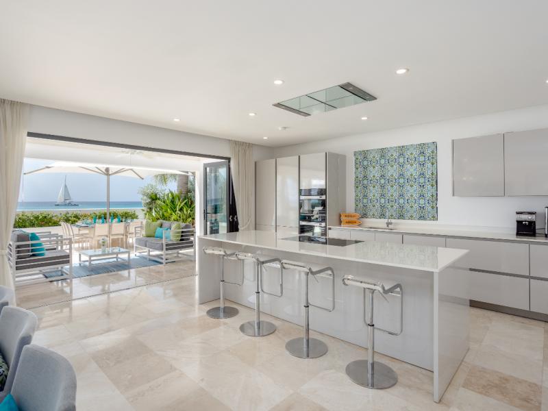 Dolphin Beach House - beachfront , Beachfront villas Barbados , Fitts Village , St James , West Coast Barbados 