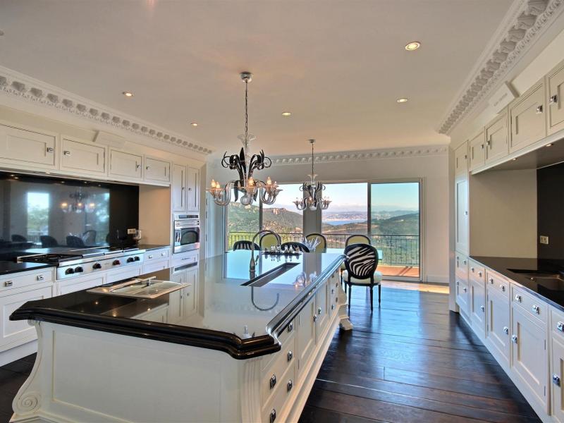 Villa Martin , Cote D'Azur 