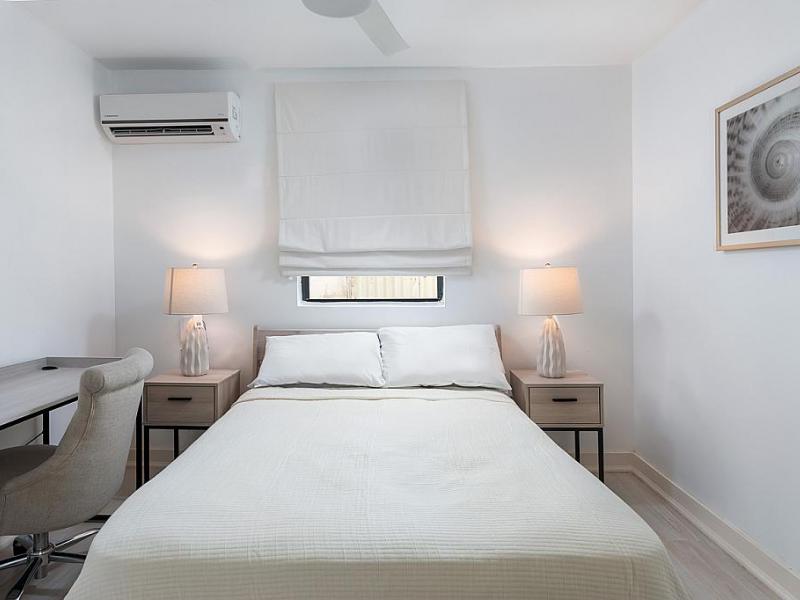 Mullins Reef , Mullins , Mullins Bay , Speightstown , St Peter , West Coast Barbados 