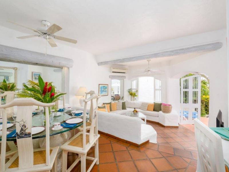 Merlin Bay Villa Ocean View , Beachfront villas Barbados , Merlin Bay , St James , The Garden, Barbados , West Coast Barbados 