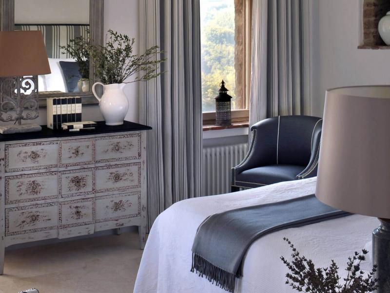 Spinaltermine - Castello di Reschio , Umbria 