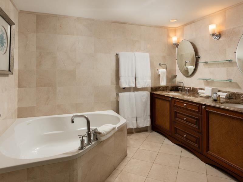 St. Peter's Bay Apartment 405 , St Peter 